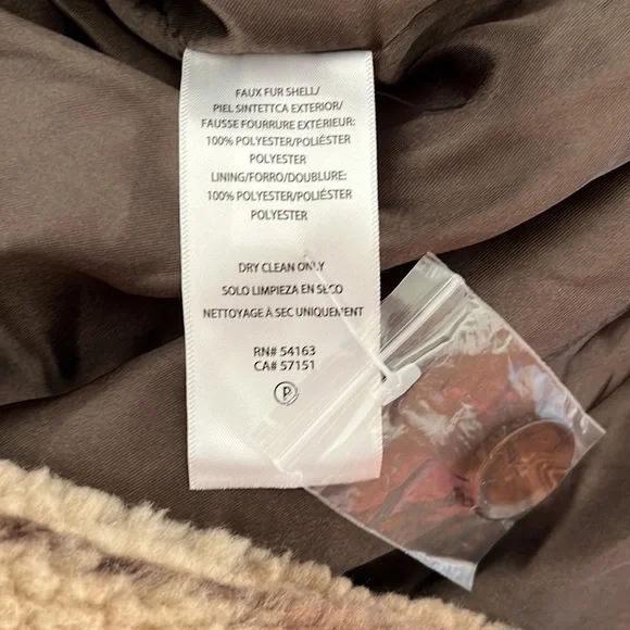 Bass Outdoor Women’s Tan And Brown Sherpa Shacket, Size Large NWT - Picture 11 of 11